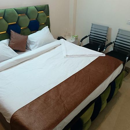 גורגאון Soooper Hotel מראה חיצוני תמונה